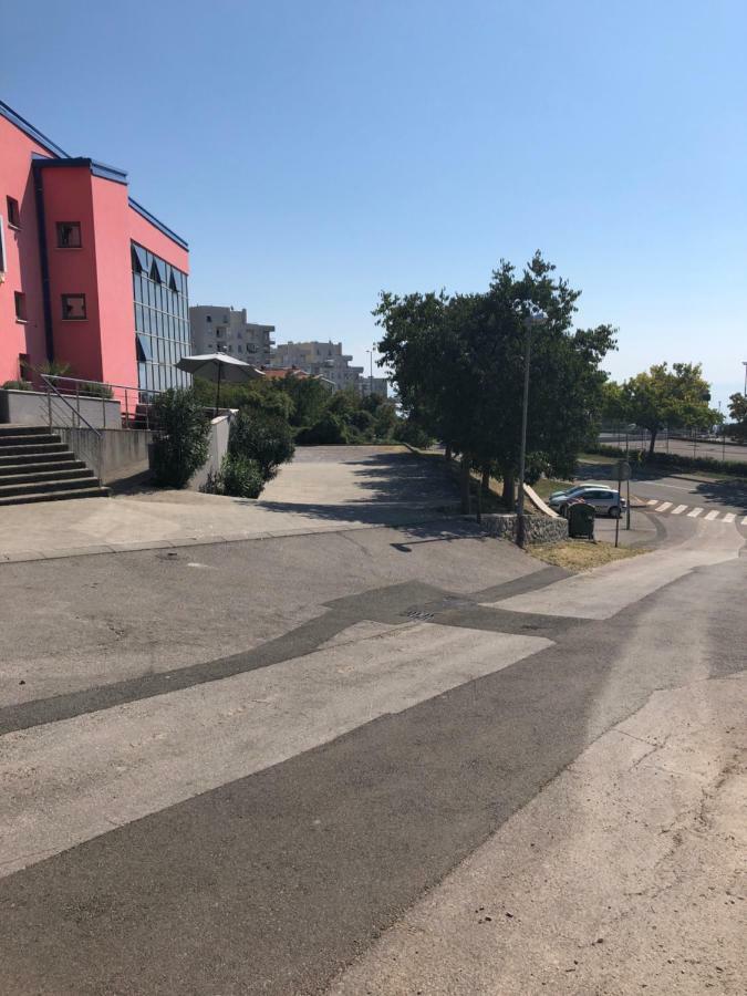 Hostel Ceska Beseda Ριέκα Εξωτερικό φωτογραφία